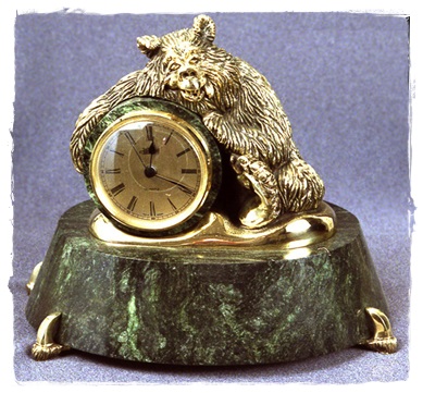 Часы каминные Медведь